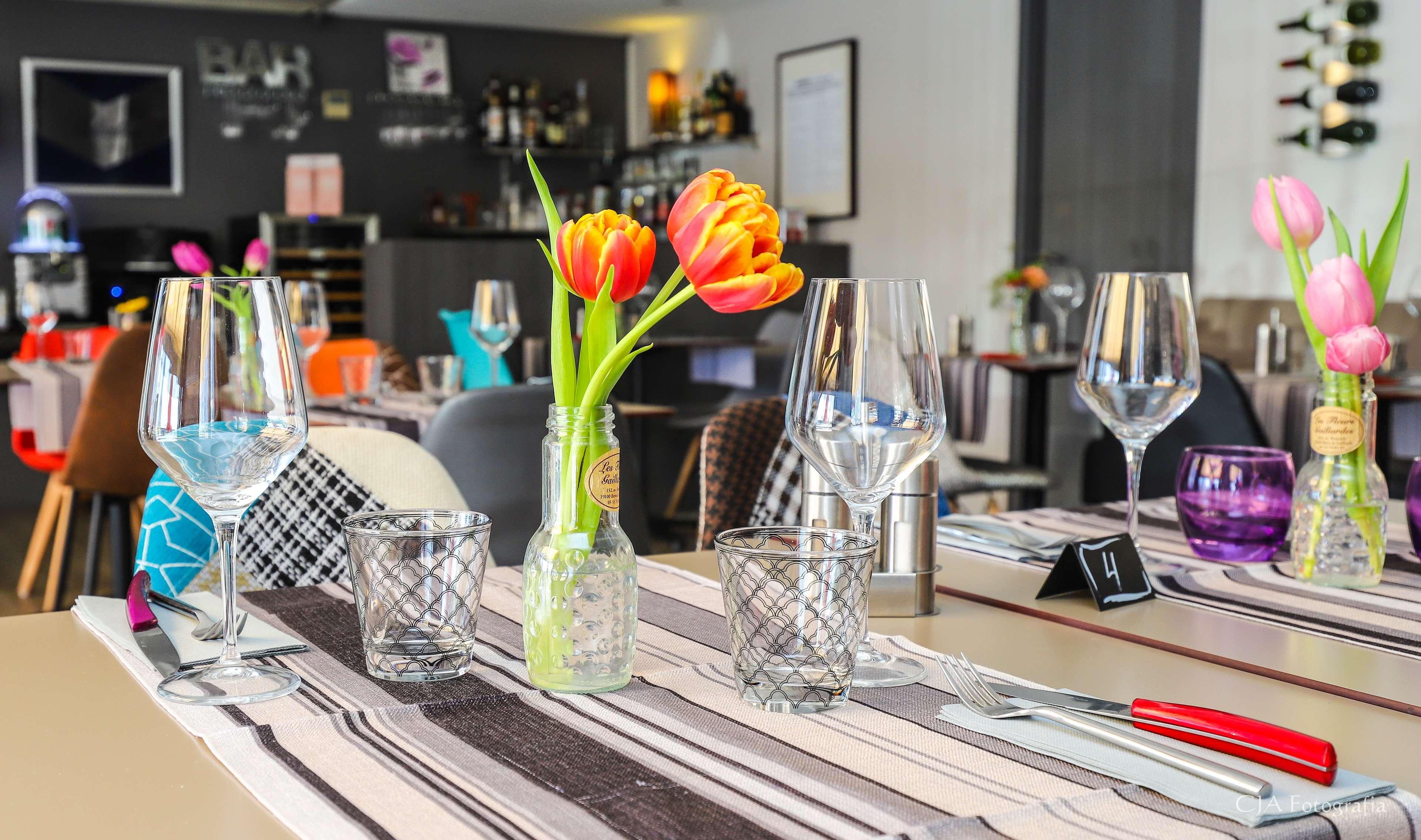 Hotel Restaurant Kyriad Brive Centre Buitenkant foto
