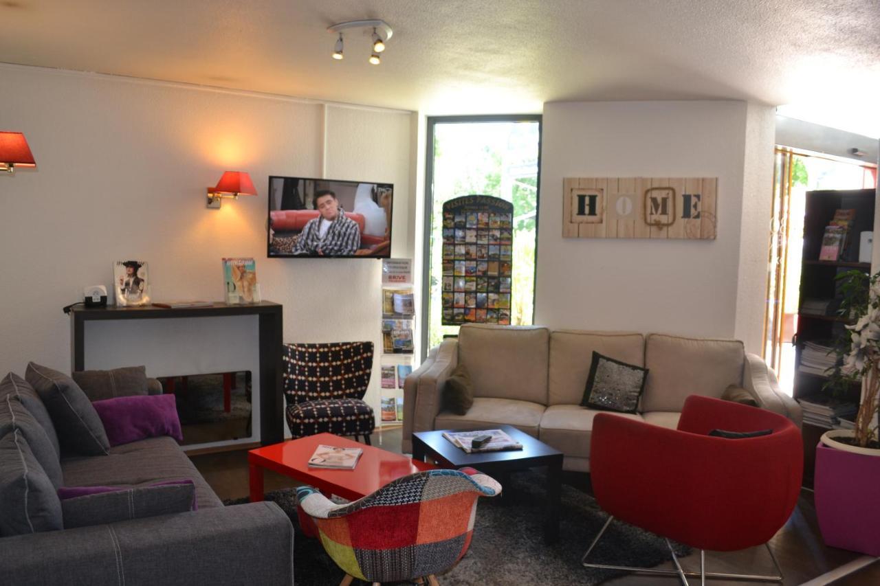 Hotel Restaurant Kyriad Brive Centre Buitenkant foto
